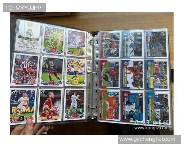 直播拆足球球星卡价格揭秘 热门球员卡的价值与收藏市场分析